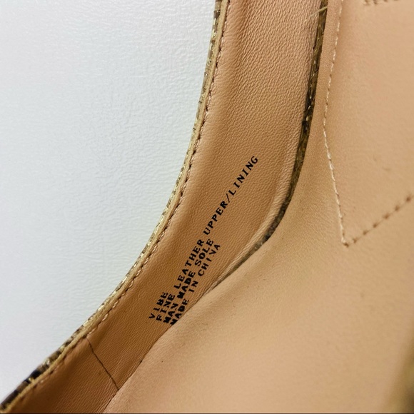 NEW Charles David Vibe Pointed Toe Pump In Truffle Gold Snake Print Size 7 - Picture 5 of 9